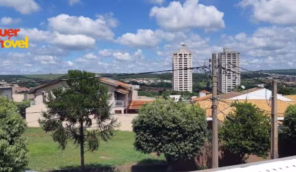 Casa de Alto Padrão no Condomínio Residencial Alto do Bonfim em Ribeirão Preto-SP  3 quartos, 1 suíte, 2 salas, 3 banheiros, 6 vagas de garagem, 238,00 m² de área  Quer Imóvel Negócios Imobiliários