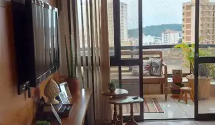 Apartamento à venda em Ribeirão Preto-SP, Vila Seixas. 3 quartos, 1 suíte, 2 salas, 4 banheiros, 2 vagas, 133m².