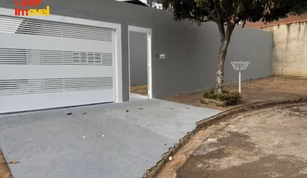 Casa à venda em Bonfim Paulista, Ribeirão Preto-SP: 2 quartos, 1 suíte, 1 sala, 2 banheiros, 60m². Confira na Quer Imóvel Negócios Imobiliários!