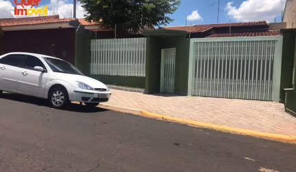 Imperdível Casa à Venda em Ribeirão Preto-SP, 3 Quartos, 1 Suíte, 135,68m² - Bairro Palmares