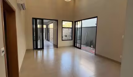 Casa em Condomínio de Luxo na Quinta da Primavera em Ribeirão Preto-SP: 3 quartos, 3 suítes, 2 salas, 4 banheiros, 4 vagas, 170m².