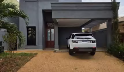 Casa em Condomínio à Venda ou Locação em Ribeirão Preto-SP: 4 Quartos, 2 Suítes, 205m² - Bairro Terras de Florença