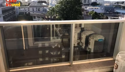 Apartamento à venda em Ribeirânia, Ribeirão Preto-SP: 2 quartos, 1 suíte, 2 salas, 2 banheiros, 1 vaga de garagem. 58m². Quer Imóvel Negócios Imobiliários.