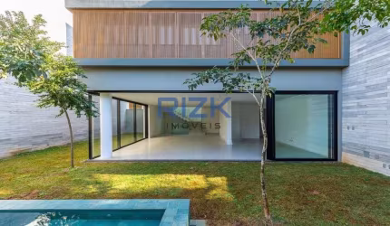 Casa em Condomínio com 4 quartos no Blooklin