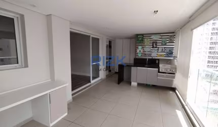 Apartamento a venda na Aclimação com 3 quartos.