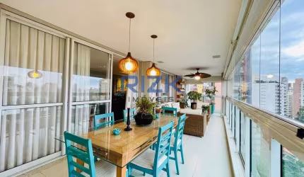 Apartamento à venda com 215m², Ibirapuera