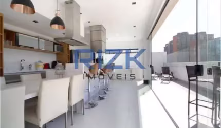 Cobertura duplex com 212 m2 na Vila Mariana.