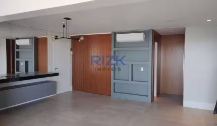 Apartamento a venda na Aclimação.