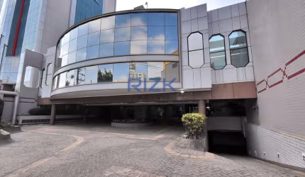 PRÉDIO INTEIRO COMERCIAL .