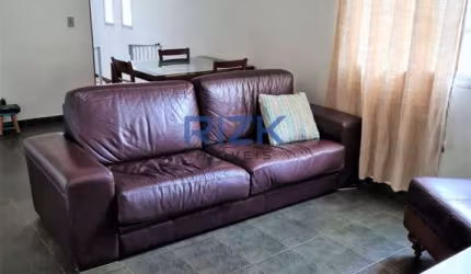 Apartamento com 2  dormitórios e 1 vaga de garagem