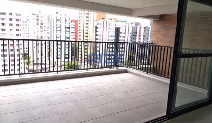 Apartamento novo com 04 à 03 quadras da Sta.Cruz