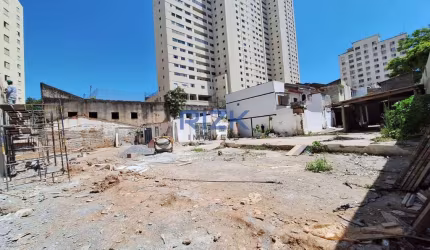 Terreno em Vila Fechada com 650 m²