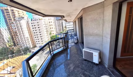 Área nobre do bairro com vista para o Parque