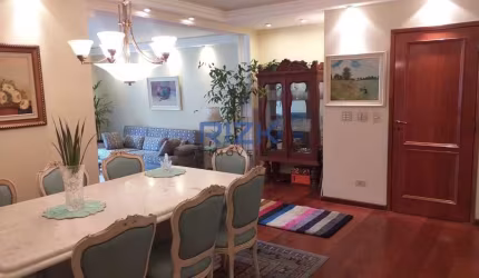 Apartamento com 3 quartos na Aclimação