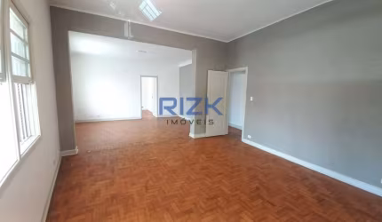 Casa com 2 quartos na Aclimação para locação.