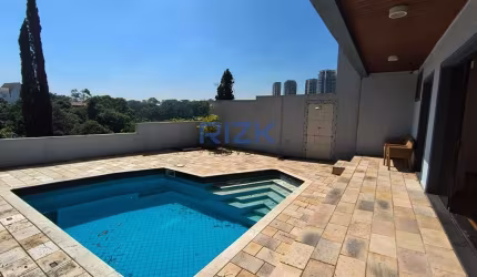 Casa com 4 quartos em  Condominio  no Morumbi