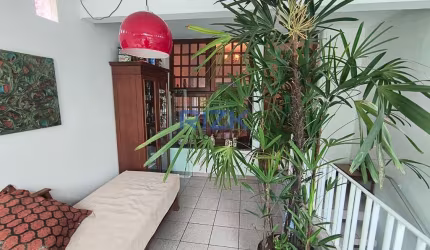 casa com 2 quartos no Jd da gloria