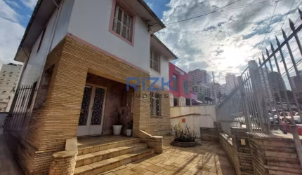 Casa para venda na Avenida Aclimação