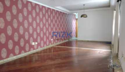 Sobrado a venda na Aclimação