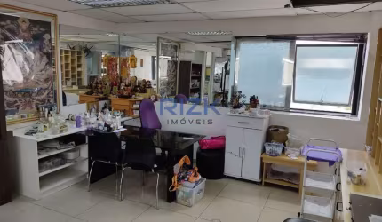 Sala comercial na Av da Aclimação