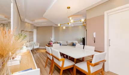 Totalmente mobiliado com eletros - Portao - 3 qtos - 90m²