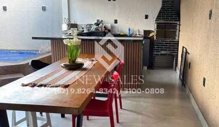 Casa com 2 Quartos sendo 1 Suíte - Piscina - em Condomínio Fechado
