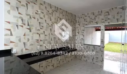 Casa com 3 Quartos sendo 1 Suíte - Área Gourmet com Lavabo