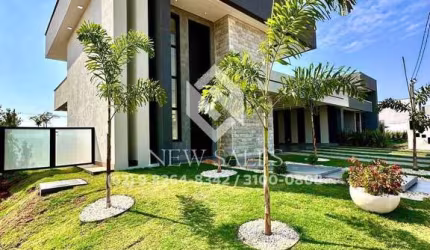 ALTO PADRÃO! Casa c/ 520m² de lote e 4 suítes - Terras Alpha
