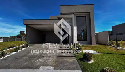 Casa térrea em condomínio fechado com 3 suítes plenas - Terras Alpha