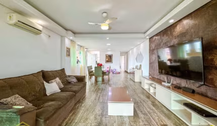 Sobrado no Boqueirão  Comercial / RESIDENCIAL  c/ 451 m2