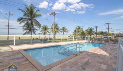 Apartamento com 2 doms em Prédio Frente Mar - Vista Lateral para o Mar!