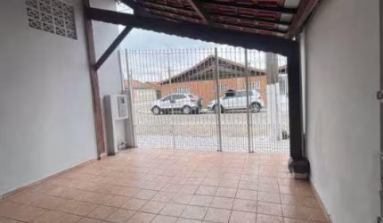 CASA 1 DORM,PERTINHO DO COMÉRCIO ... ABAIXOUUU O VALOR R$300 MIL.