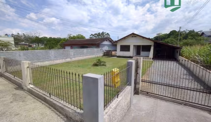 Casa com 3 dormitórios para alugar, 142 m² por R$ 2.200,00/mês - Fidélis - Blumenau/SC
