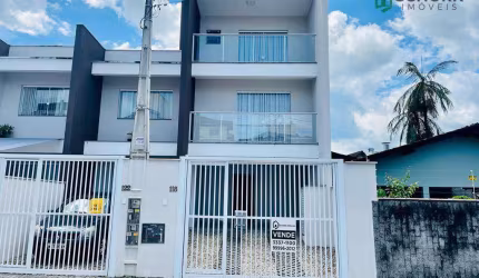 Sobrado com 2 dormitórios à venda, 149 m² por R$ 580.000,00 - Itoupava Central - Blumenau/SC