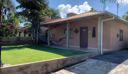 Casa com 3 dormitórios à venda, 118 m² por R$ 700.000,00 - Quintino - Timbó/SC