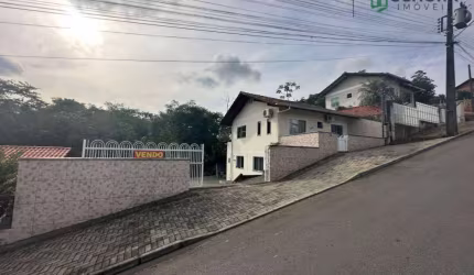 Casa com 4 dormitórios à venda, 112 m² por R$ 600.000,00 - Capitais - Timbó/SC