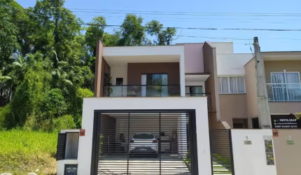 Sobrado com 3 dormitórios à venda, 144 m² por R$ 750.000,00 - Das Capitais - Timbó/SC