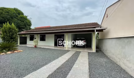 Casa com 3 dormitórios à venda, 217 m² por R$ 690.000,00 - Badenfurt - Blumenau/SC