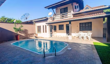 Casa com 3 dormitórios à venda, 282 m² por R$ 790.000,00 - Itoupava Central - Blumenau/SC