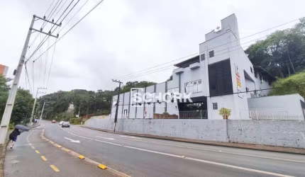 Galpão para alugar, 1000 m² por R$ 25.000,00/mês - Garcia - Blumenau/SC