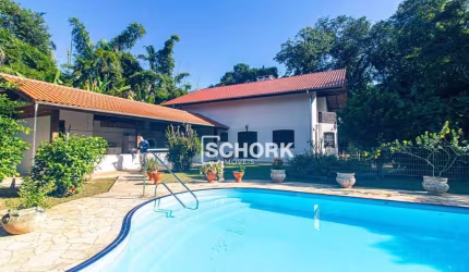 Casa com 3 dormitórios à venda, 350 m² por R$ 1.500.000,00 - Badenfurt - Blumenau/SC