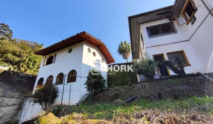 Casa com 5 dormitórios à venda, 471 m² por R$ 720.000,00 - Petrópolis - Blumenau/SC