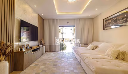 Casa com 3 dormitórios à venda, 413 m² por R$ 1.450.000,00 - Velha Central - Blumenau/SC