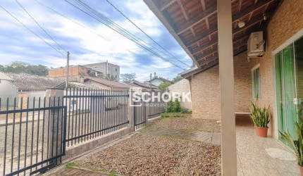 Casa com 4 dormitórios à venda, 190 m² por R$ 750.000,00 - Itoupava Central - Blumenau/SC