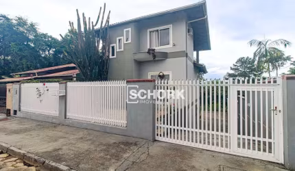 Casa com 3 dormitórios à venda, 170 m² por R$ 790.000,00 - Salto do Norte - Blumenau/SC
