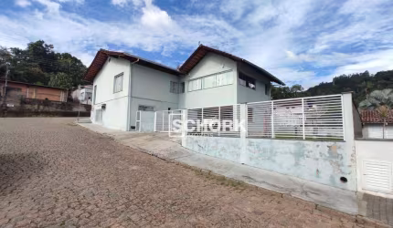 Casa com 5 dormitórios à venda, 230 m² por R$ 560.000,00 - Centro - Rodeio/SC