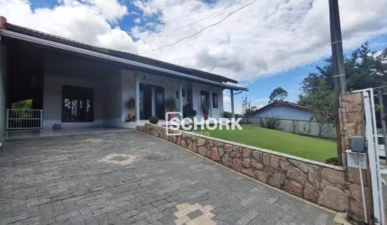 Casa com 3 dormitórios à venda, 174 m² por R$ 659.000,00 - Fortaleza - Blumenau/SC