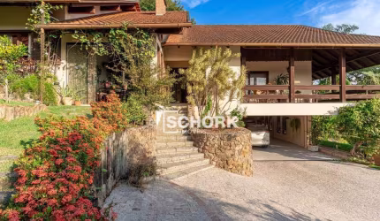 Casa com 3 dormitórios à venda, 331 m² por R$ 2.190.000,00 - Centro - Timbó/SC