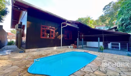 Casa com 3 dormitórios para alugar, 100 m² por R$ 2.800,00/mês - Itoupava Central - Blumenau/SC