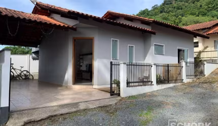 Casa com 2 dormitórios à venda, 70 m² por R$ 330.000,00 - Tiroleses - Timbó/SC